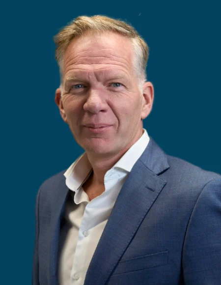 Profielfoto-trainer-website-3-experts-r2b5ri47soih6v4lgkbzs1xygv5ust6d00o088el9k